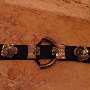 Wearable art elastic belt/Entire length 34”/Velcro